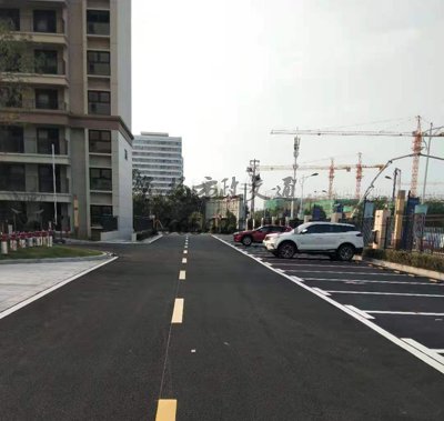 小區(qū)停車位劃線,小區(qū)停車位劃線多少錢一米?