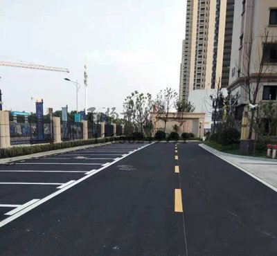 小區(qū)停車位劃線,小區(qū)停車位劃線多少錢一米?