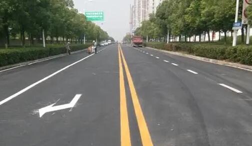道路劃線的標(biāo)準(zhǔn)尺寸，道路劃線的寬度是多少？