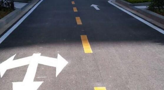 蘇州小區(qū)道路劃線施工方案  小區(qū)道路劃線施工方案怎么寫？