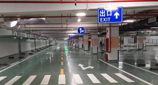 震動(dòng)標(biāo)線對(duì)車輛有損害嗎？一種用于提醒駕駛者注意安全的交通標(biāo)志