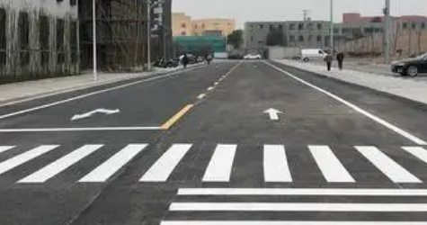 化工企業(yè)廠區(qū)道路劃線要求？