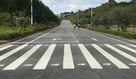 蘇州車位劃線分析，化工廠人行道劃線依據(jù)什么規(guī)范? 
