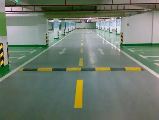 專業(yè)停車位劃線，解鎖高效停車與安全管理的關(guān)鍵密碼